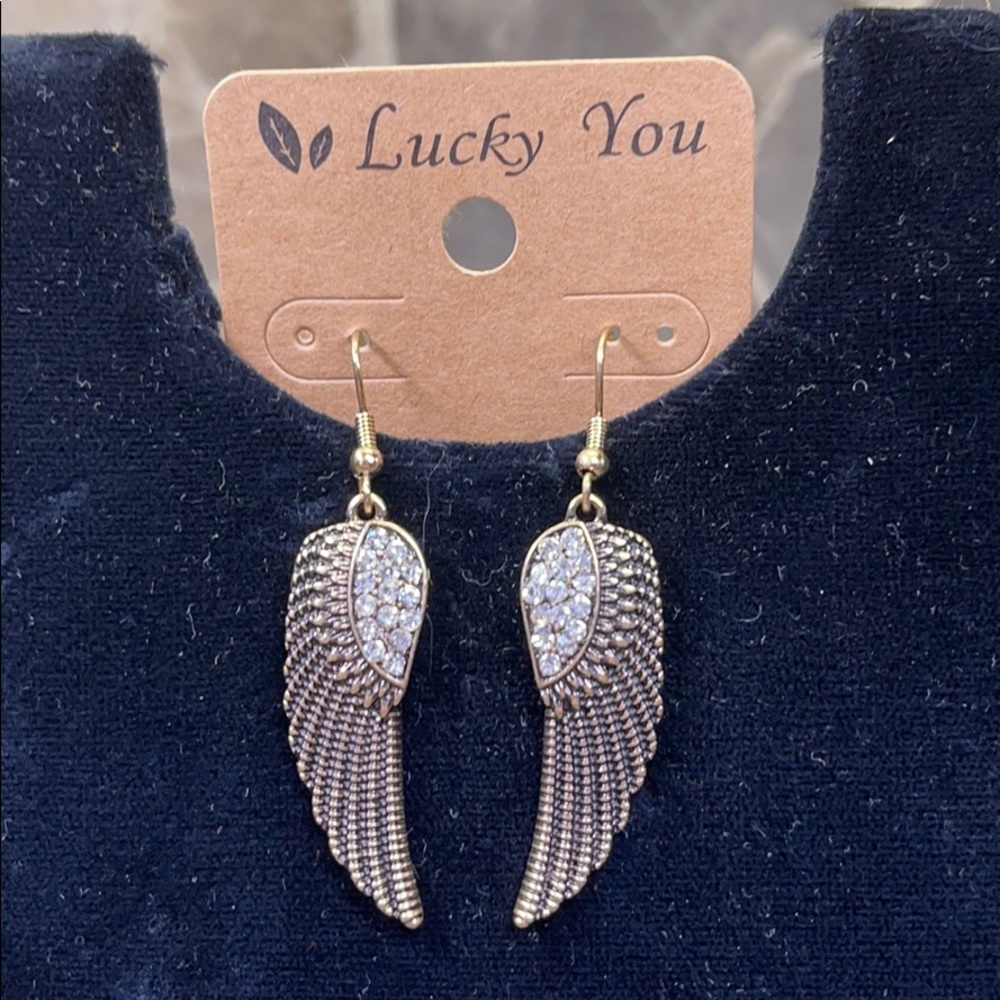ANGEL 😇 WINGS GOLD TONE PIERCED EARRINGS